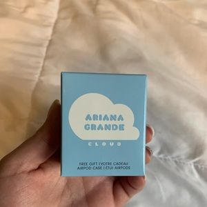 Ariana Grande Cloud AirPod case